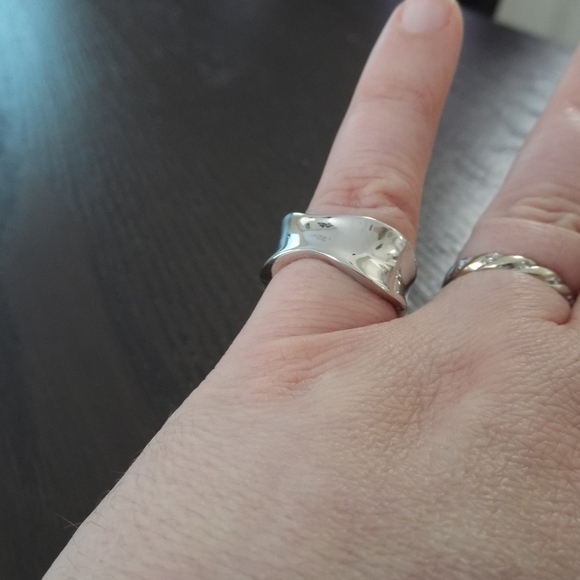 Lia Sophia Capricious Ring size 6 - Picture 5 of 6